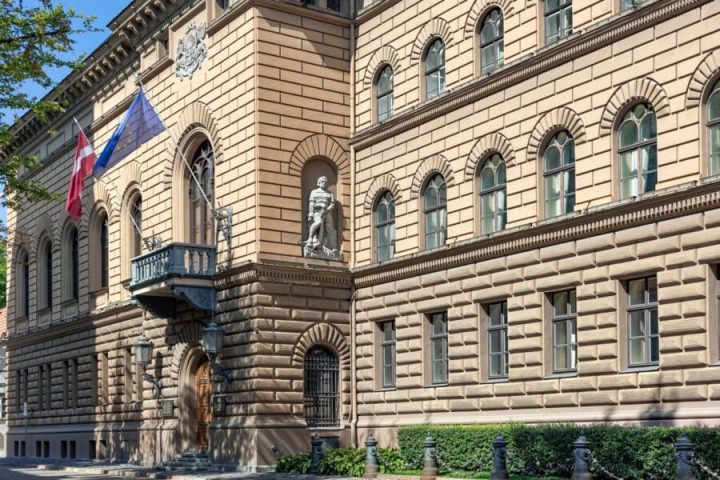 , La Lettonie publie un projet de réglementation qui établirait l’établissement du régime de sanction de la Russie