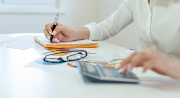 , Avocat; Allocation d’activité partielle 2026 : les taux horaires minimums augmentent